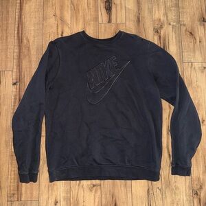 Gray nike crewneck
